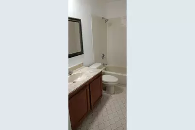 3973 Versailles Drive #3973F, Orlando, FL 32808 - Photo 11