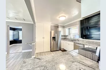 1006 E 11th Avenue, Mount Dora, FL 32757 - Photo 13