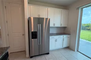 2286 Nuthatch St, Saint Cloud, FL 34771 - Photo 7
