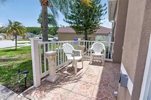 2304 Saphire Ct, Kissimmee, FL 34743 - Photo 9