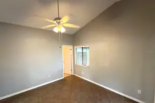 2201 Grasmere Dr, Apopka, FL 32703 - Photo 5