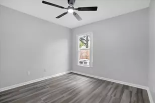3521 Moss Pointe Pl, Lake Mary, FL 32746 - Photo 21