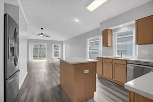 3521 Moss Pointe Pl, Lake Mary, FL 32746 - Photo 9