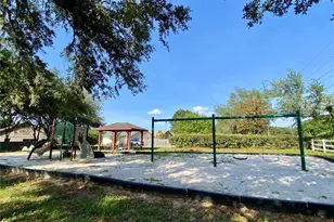 2033 Newtown Rd, Groveland, FL 34736 - Photo 37