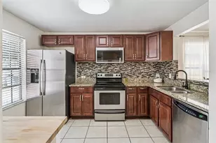 596 Swallow Ct, Apopka, FL 32712 - Photo 5