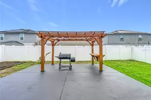 9127 Freedom Hill Dr, Seffner, FL 33584 - Photo 65