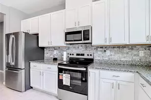 9127 Freedom Hill Dr, Seffner, FL 33584 - Photo 15