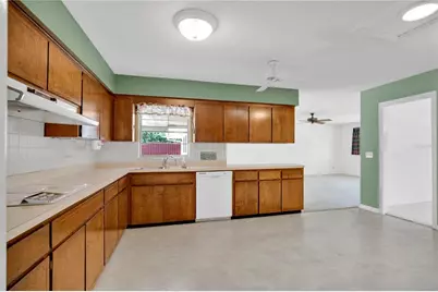 108 Pine Needle Lane, Altamonte Springs, FL 32714 - Photo 11