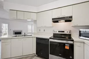 2550 N Alafaya Trail, Orlando, FL 32826 - Photo 17