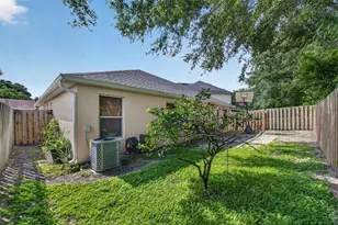 3597 Moss Pointe Pl, Lake Mary, FL 32746 - Photo 5