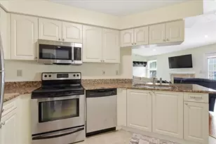 2550 N Alafaya Trail, Orlando, FL 32826 - Photo 3