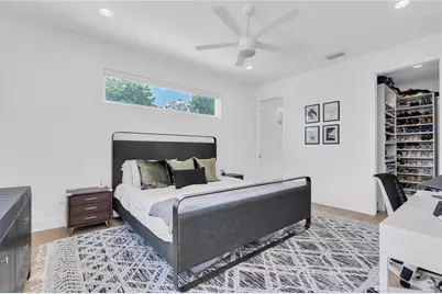 5451 2nd Avenue S, Saint Petersburg, FL 33707 - Photo 19
