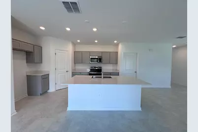 1033 Waterfall Boulevard, Davenport, FL 33837 - Photo 9