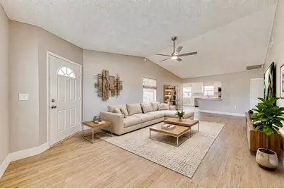 1618 Colonnades Circle N, Lakeland, FL 33811 - Photo 7