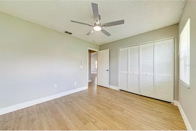 1618 Colonnades Circle N, Lakeland, FL 33811 - Photo 19