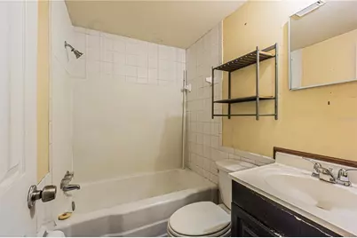 10704 N Annette Avenue, Tampa, FL 33612 - Photo 9