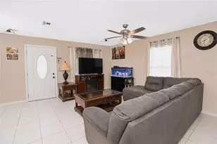 407 Para Ave, Kissimmee, FL 34741 - Photo 5