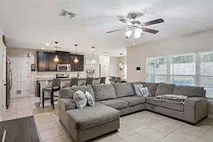 14025 Lonecreek Ave, Orlando, FL 32828 - Photo 9