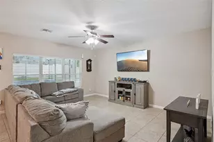 14025 Lonecreek Ave, Orlando, FL 32828 - Photo 7
