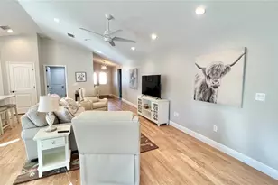 17920 SW 66th Pl, Dunnellon, FL 34432 - Photo 9