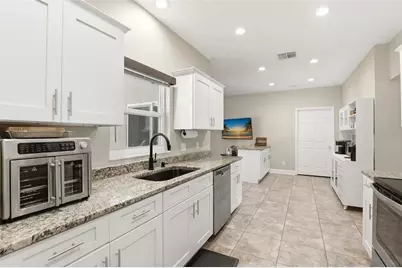 30603 Turnberry Avenue, Sorrento, FL 32776 - Photo 13