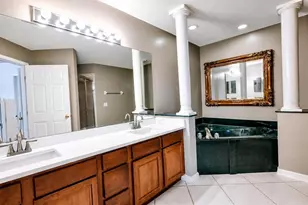7404 Green Tree Dr, Orlando, FL 32819 - Photo 15