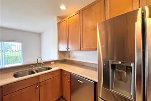 10735 Savannah Wood Dr, Orlando, FL 32832 - Photo 9