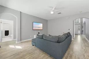 18124 Saxony Ln, Orlando, FL 32820 - Photo 11