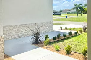 117 NW 13th St, Cape Coral, FL 33993 - Photo 17