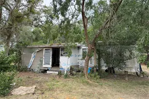 16100 SE 253rd Ct, Umatilla, FL 32784 - Photo 5