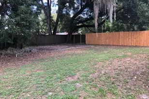 810 E 20th St, Sanford, FL 32771 - Photo 17