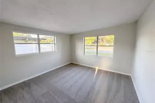15037 Harding Ave, Clearwater, FL 33760 - Photo 9