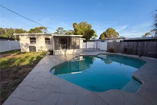 15037 Harding Ave, Clearwater, FL 33760 - Photo 17