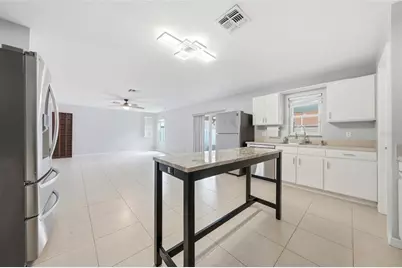 10048 Ian Street, Orlando, FL 32825 - Photo 5