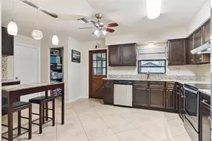 1250 Gran Paseo Dr, Orlando, FL 32825 - Photo 15