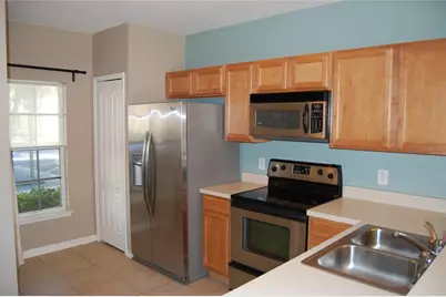 423 Wilton Circle, Sanford, FL 32773 - Photo 5