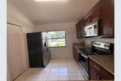 340 Chiquita Court, Kissimmee, FL 34758 - Photo 7