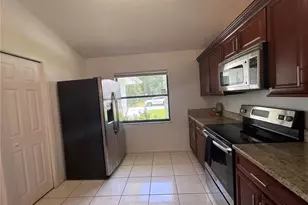 340 Chiquita Ct, Kissimmee, FL 34758 - Photo 7