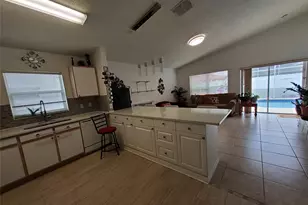 944 Lockbreeze Dr, Davenport, FL 33897 - Photo 7