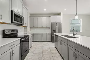 490 Brunswick Dr, Davenport, FL 33837 - Photo 11