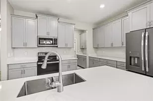 490 Brunswick Dr, Davenport, FL 33837 - Photo 11