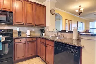 904 Charo Pkwy, Davenport, FL 33897 - Photo 5