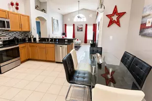 7952 Heritage Entrance Blvd, Kissimmee, FL 34747 - Photo 5