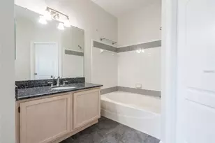 3344 Corona Village Way, Orlando, FL 32835 - Photo 9