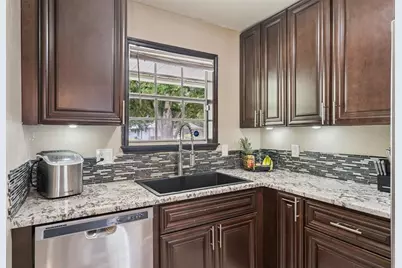 3102 Garden Court, Saint Cloud, FL 34769 - Photo 5