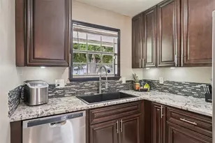 3102 Garden Ct, Saint Cloud, FL 34769 - Photo 5