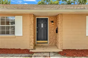 4992 E Wind St, Orlando, FL 32812 - Photo 7