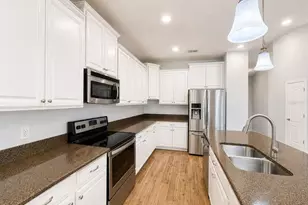 1954 Pantheon Dr, Winter Garden, FL 34787 - Photo 5