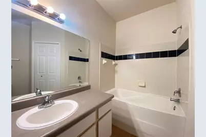 6025 Westgate Drive #2512, Orlando, FL 32835 - Photo 17