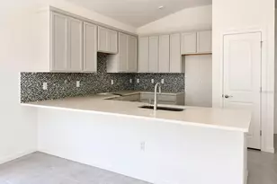 434 Albatross Rd, Rotonda West, FL 33947 - Photo 3